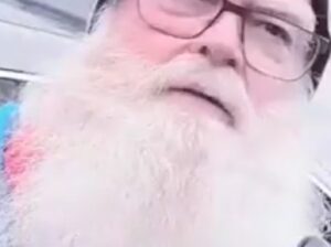 MAURICE THE MALL SANTA