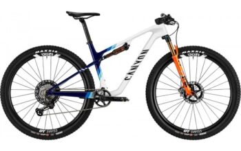 2024 Canyon Lux World Cup CFR Team Mountain Bike